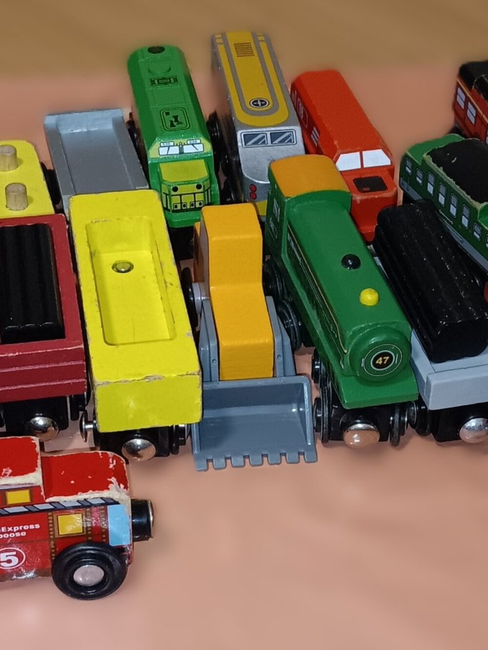 Thomas Brio Compatible Wooden Railway Train Track Engines Cargo Cars Lot of 26